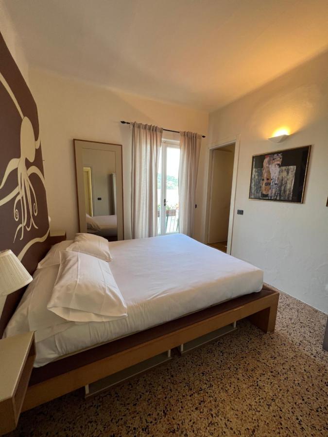 Locanda Lorena Hotel Porto Venere Exterior foto