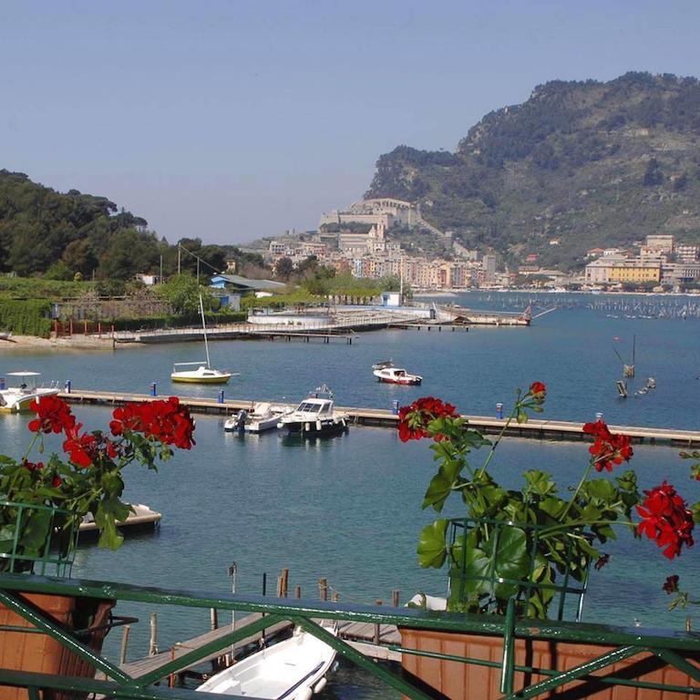 Locanda Lorena Hotel Porto Venere Exterior foto